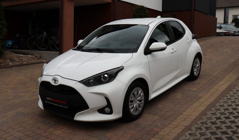 TOYOTA Yaris  | 2021 | 125 KM | 1490cm3 | Biały full