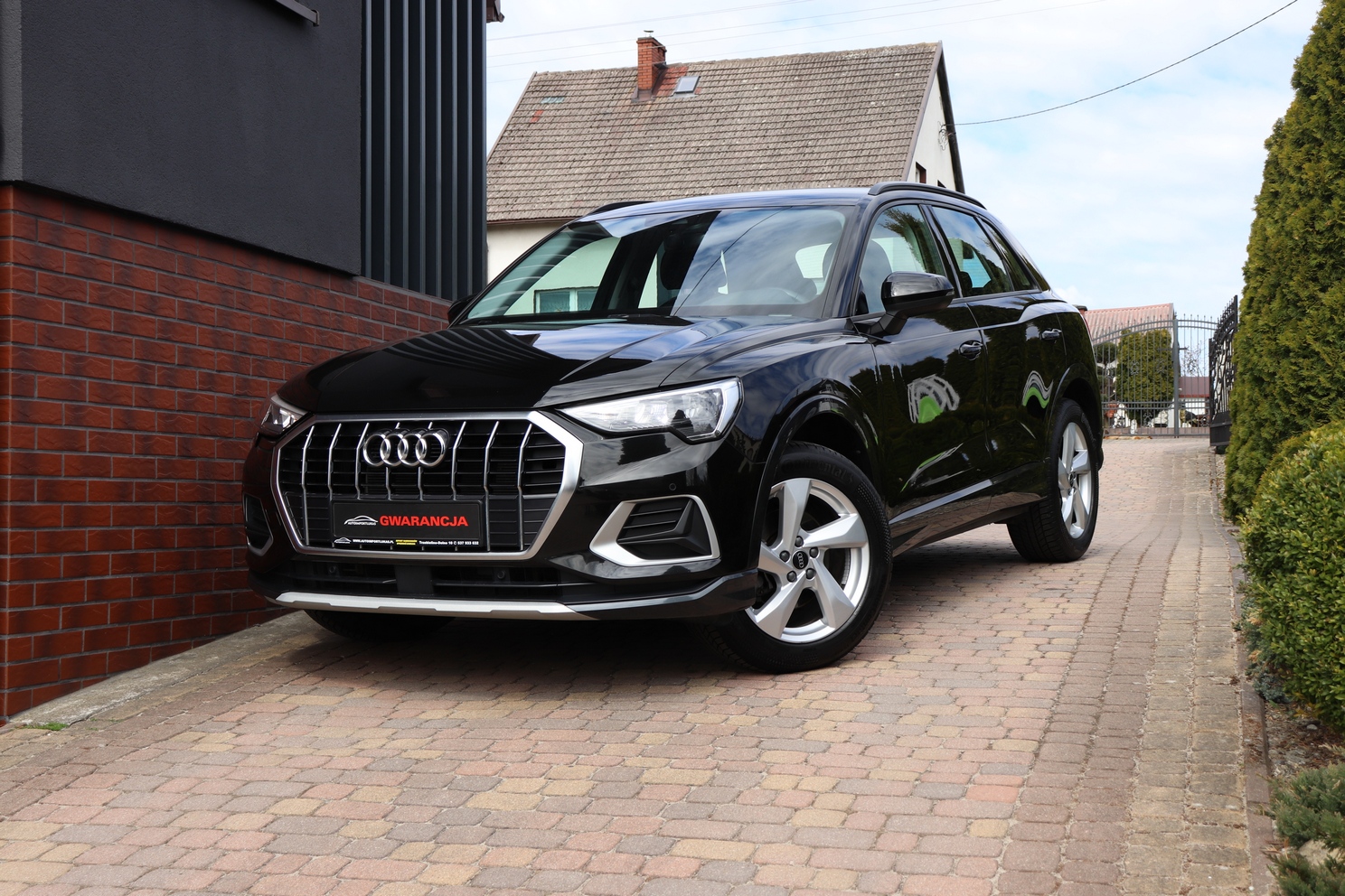 Audi Q3  | 2022 | 150 Km | 1498Cm3 | Czarny