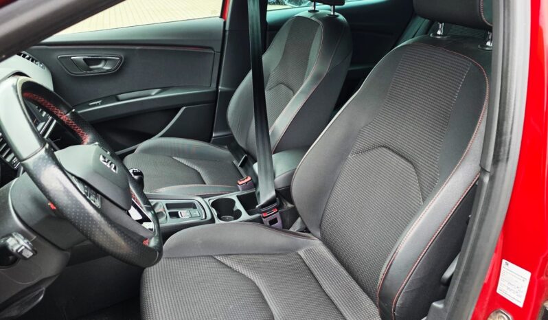 SEAT Leon  | 2018 | 125 KM | 1395cm3 | Czerwony full
