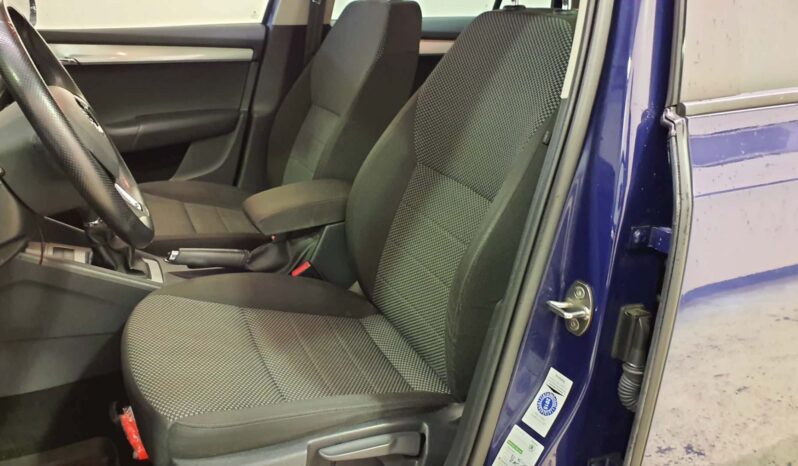 SKODA Octavia  | 2014 | 150 KM | 1968cm3 | Niebieski full