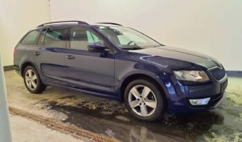 SKODA Octavia  | 2014 | 150 KM | 1968cm3 | Niebieski full
