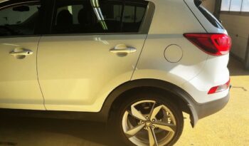KIA Sportage  | 2015 | 115 KM | 1685cm3 | Biały full