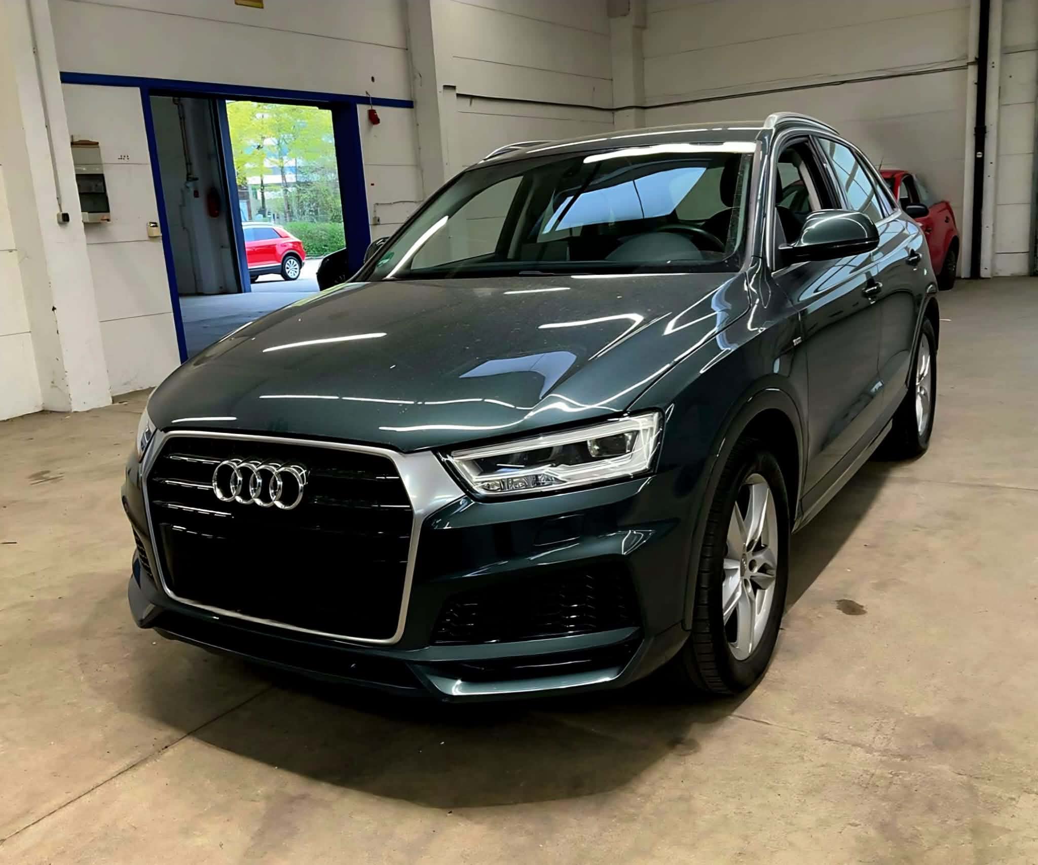 Audi Q3  | 2017 | 150 Km | 1395Cm3 | Szary