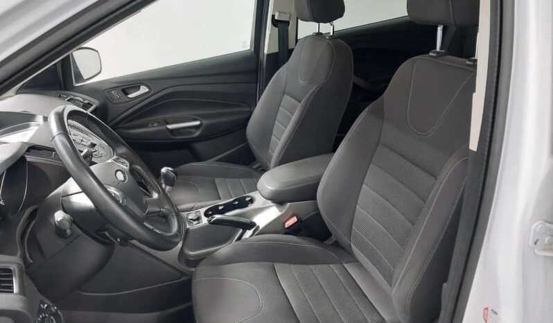 FORD Kuga  | 2015 | 150 KM | 1997cm3 | Biały full