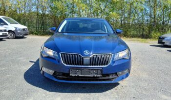 Skoda Superb  | 2017 | 125 Km | 1395Cm3 | Niebieski Ciemny
