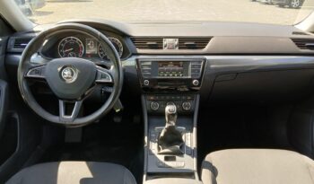 SKODA Superb  | 2017 | 125 KM | 1395cm3 | niebieski ciemny full