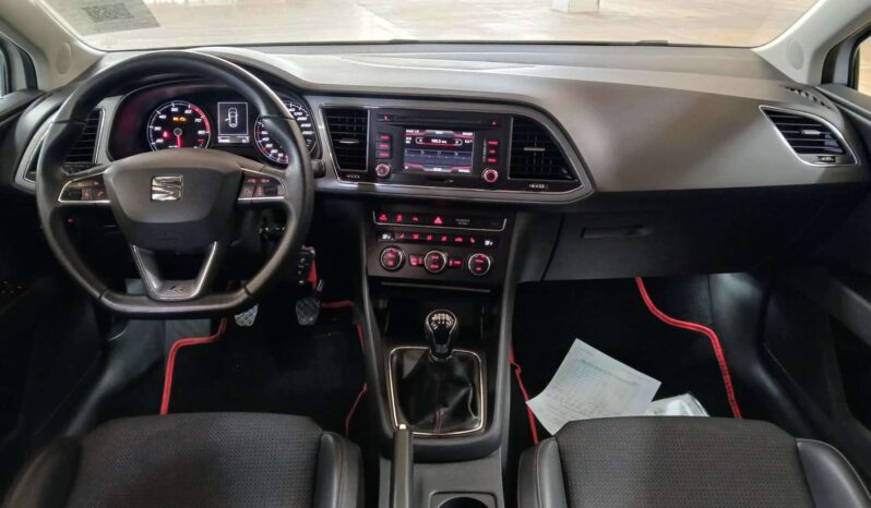 SEAT Leon  | 2015 | 150 KM | 1395cm3 | Biały full