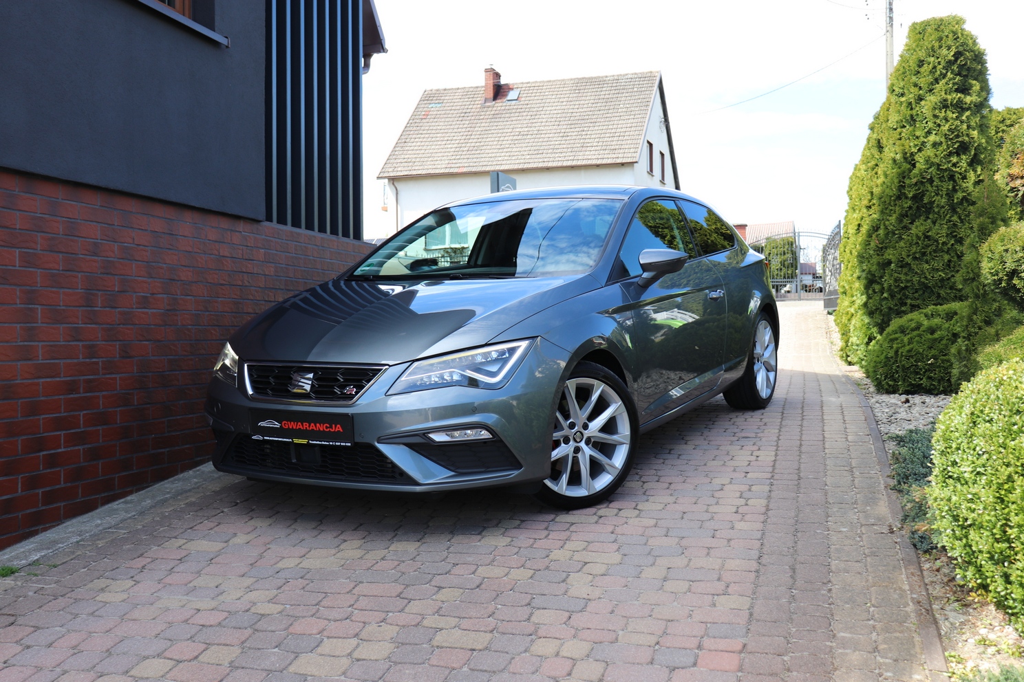 Seat Leon  | 2017 | 184 Km | 1968Cm3 | Szary