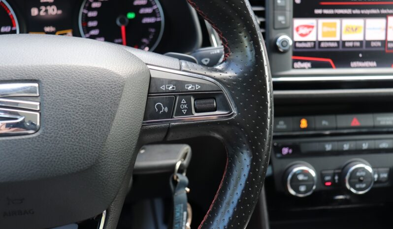 SEAT Leon  | 2017 | 184 KM | 1968cm3 | Szary full