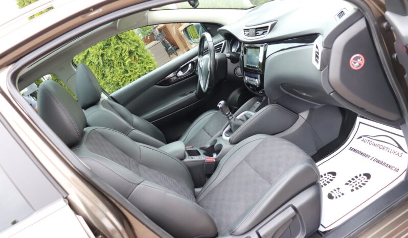 NISSAN Qashqai  | 2015 | 163 KM | 1618cm3 | Brązowy full