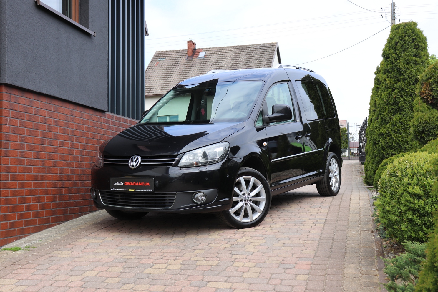 Volkswagen Caddy | 2014 | 140 Km | 1968Cm3 | Czarny