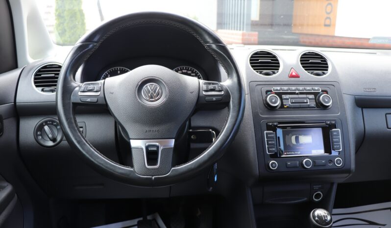 VOLKSWAGEN Caddy | 2014 | 140 KM | 1968cm3 | Czarny full