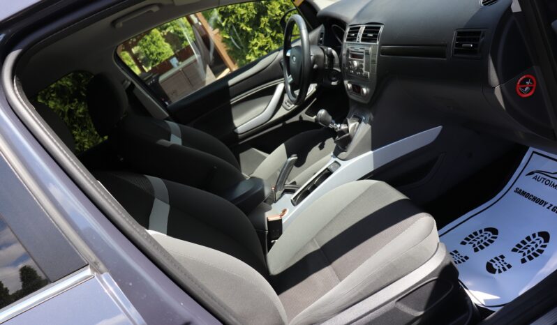 FORD Kuga  | 2011 | 140 KM | 1997cm3 | Szary full