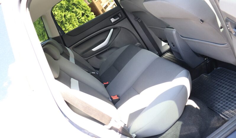 FORD Kuga  | 2011 | 140 KM | 1997cm3 | Szary full