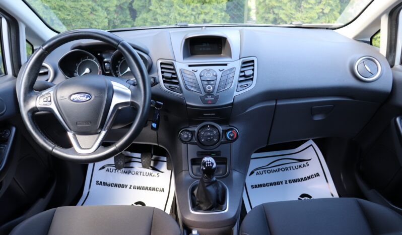FORD Fiesta  | 2015 | 82 KM | 1242cm3 | Srebrny full