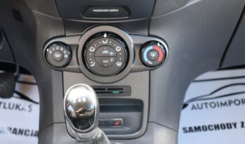 FORD Fiesta  | 2015 | 82 KM | 1242cm3 | Srebrny full