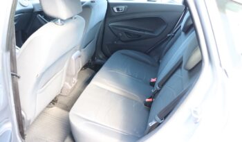 FORD Fiesta  | 2015 | 82 KM | 1242cm3 | Srebrny full