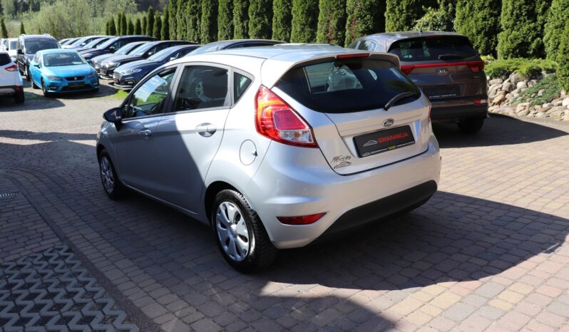 FORD Fiesta  | 2015 | 82 KM | 1242cm3 | Srebrny full
