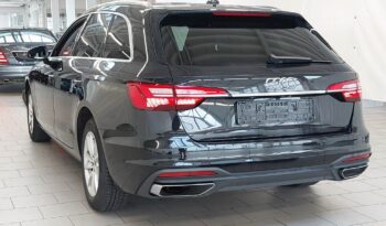 AUDI A4 Avant | 2022 | 163 KM | 1968cm3 | Czarny full