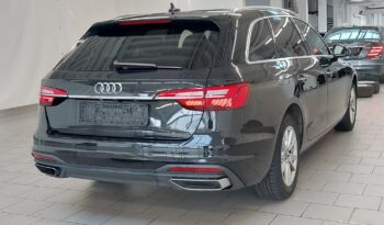 AUDI A4 Avant | 2022 | 163 KM | 1968cm3 | Czarny full