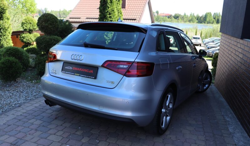 AUDI A3  | 2015 | 125 KM | 1395cm3 | Srebrny full