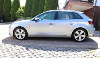AUDI A3  | 2015 | 125 KM | 1395cm3 | Srebrny full