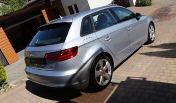AUDI A3  | 2015 | 125 KM | 1395cm3 | Srebrny full