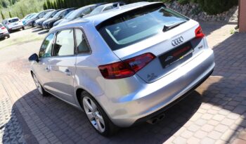 AUDI A3  | 2015 | 125 KM | 1395cm3 | Srebrny full