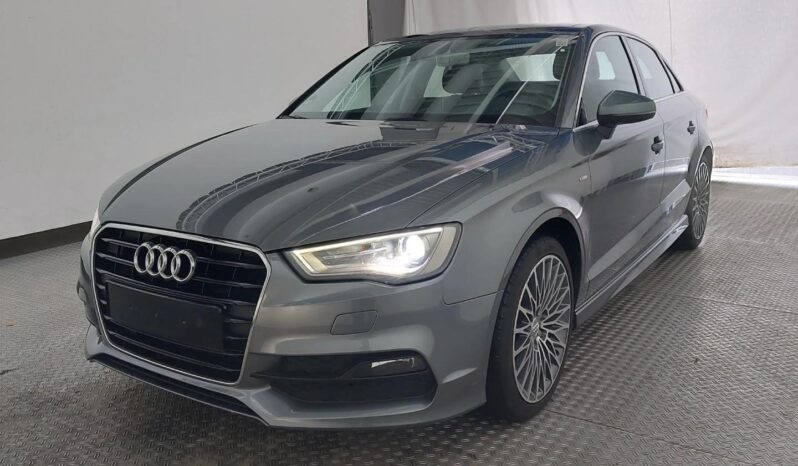 Audi A3  | 2015 | 125 Km | 1395Cm3 | Szary