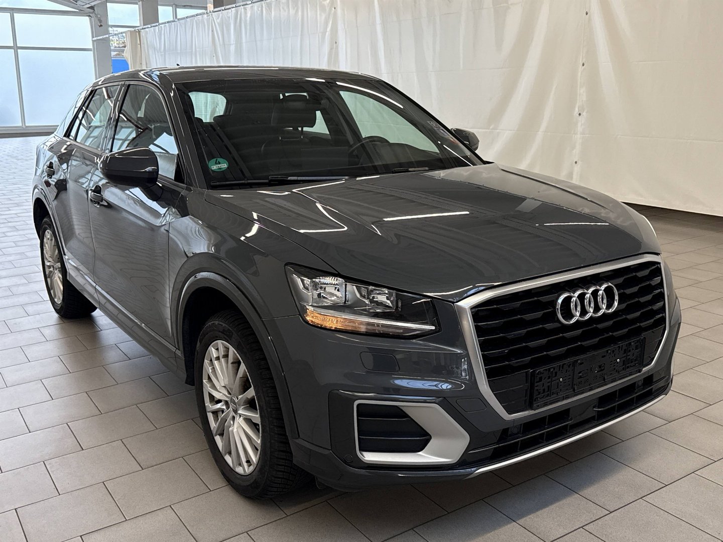 Audi Q2  | 2019 | 116 Km | 999Cm3 | Szary