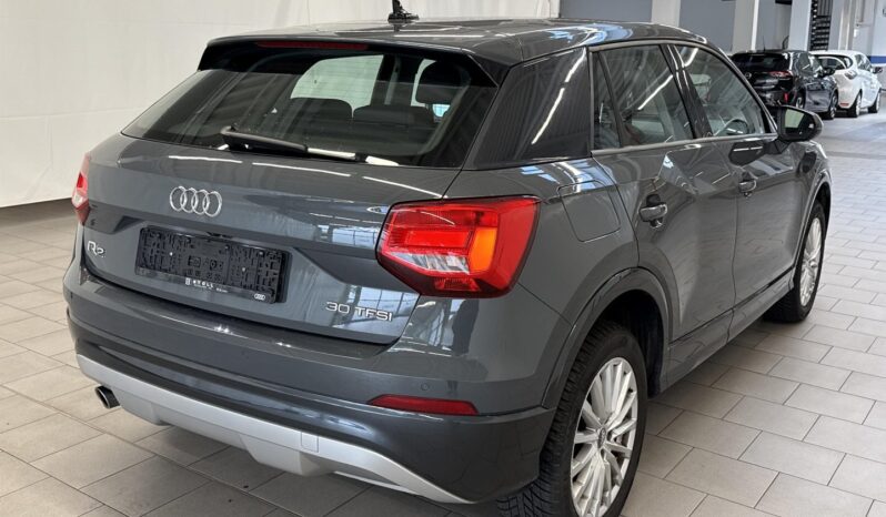 AUDI Q2  | 2019 | 116 KM | 999cm3 | Szary full