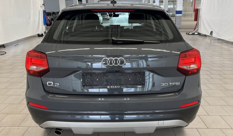 AUDI Q2  | 2019 | 116 KM | 999cm3 | Szary full