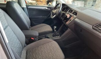 VOLKSWAGEN Tiguan  | 2021 | 150 KM | 1968cm3 | Srebrny full