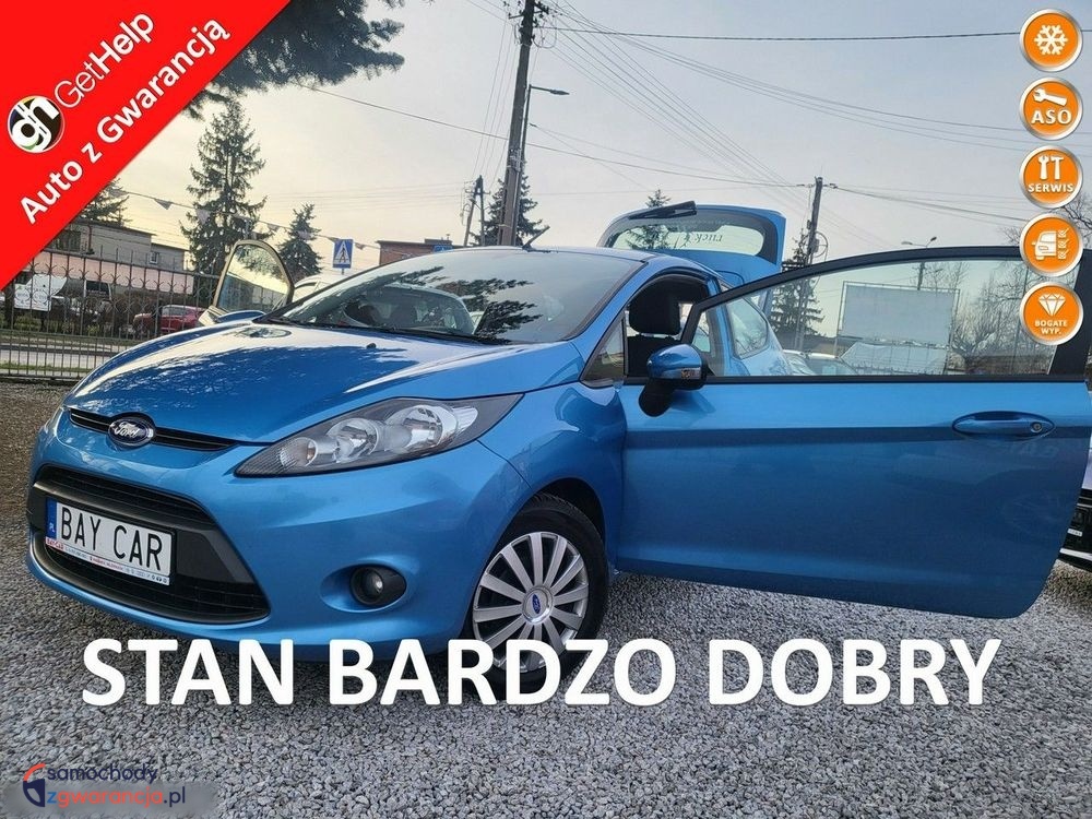 Ford Fiesta  | Fwd (Przód) | Manualna | 82 Km | Niebieski