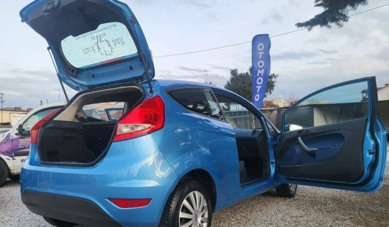 FORD Fiesta  | FWD (przód) | Manualna | 82 KM | Niebieski full