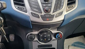 FORD Fiesta  | FWD (przód) | Manualna | 82 KM | Niebieski full