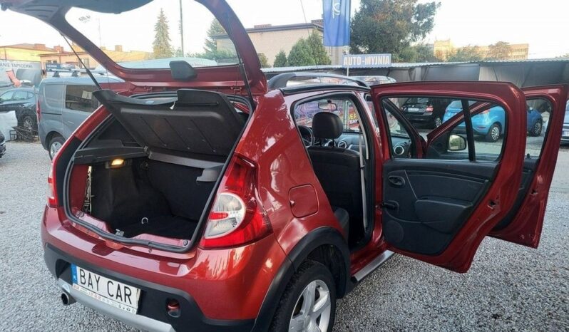 DACIA Sandero Stepway  | FWD (przód) | Manualna | 82 KM | Bordowy full