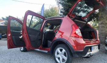DACIA Sandero Stepway  | FWD (przód) | Manualna | 82 KM | Bordowy full