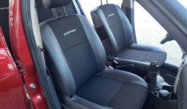 DACIA Sandero Stepway  | FWD (przód) | Manualna | 82 KM | Bordowy full