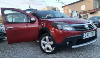 DACIA Sandero Stepway  | FWD (przód) | Manualna | 82 KM | Bordowy full