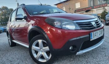 DACIA Sandero Stepway  | FWD (przód) | Manualna | 82 KM | Bordowy full