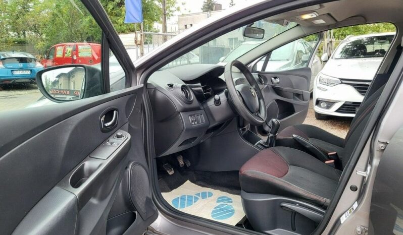 RENAULT Clio  | FWD (przód) | Manualna | 73 KM | Szary full