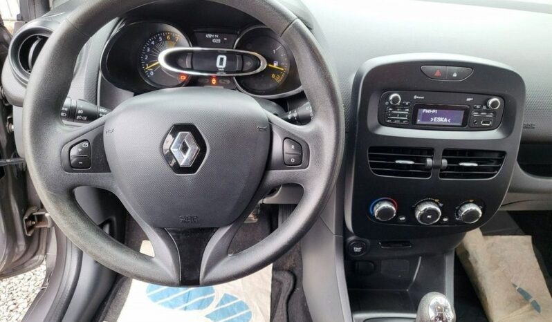 RENAULT Clio  | FWD (przód) | Manualna | 73 KM | Szary full