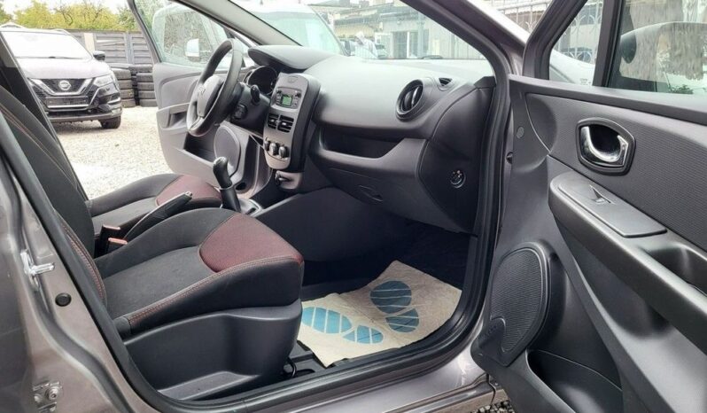RENAULT Clio  | FWD (przód) | Manualna | 73 KM | Szary full