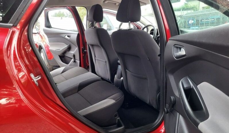 FORD Focus  | FWD (przód) | Manualna | 105 KM | Bordowy full