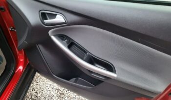 FORD Focus  | FWD (przód) | Manualna | 105 KM | Bordowy full