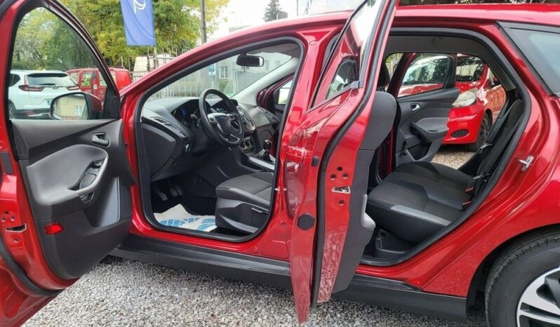 FORD Focus  | FWD (przód) | Manualna | 105 KM | Bordowy full