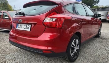 FORD Focus  | FWD (przód) | Manualna | 105 KM | Bordowy full