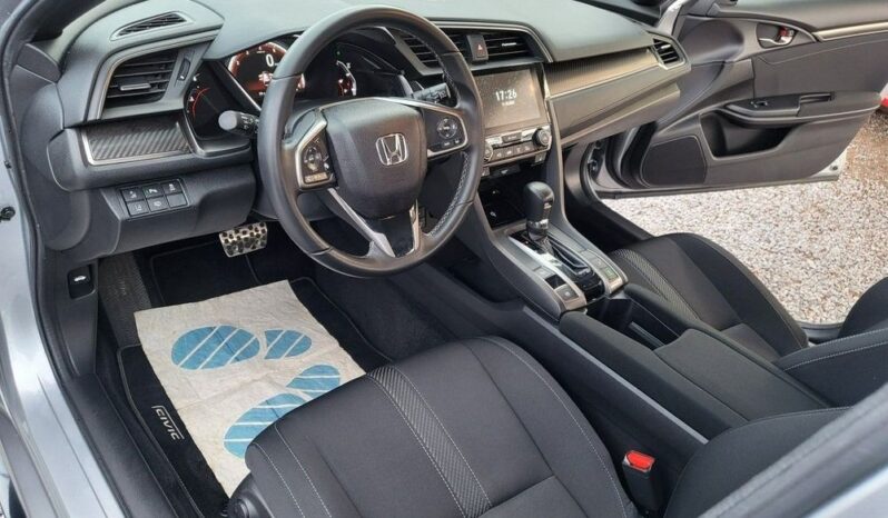 HONDA Civic  | FWD (przód) | Automatyczna | 182 KM | Srebrny full