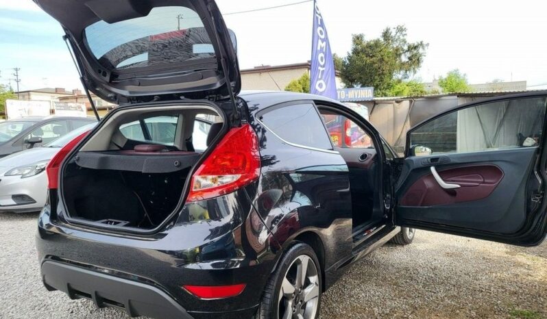 FORD Fiesta  | FWD (przód) | Manualna | 82 KM | Czarny full
